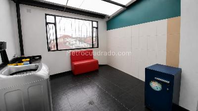 Apartamento de 5 alcobas en venta en Chapinero, Bogotá, 234 m² · foto 4 de 9