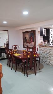 Casa de 5 alcobas en venta en Restrepo Occidental, Bogotá, 208 m² · foto 17 de 19