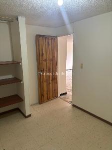 Casa de 5 alcobas en venta en Restrepo Occidental, Bogotá, 208 m² · foto 4 de 19