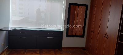 Apartamento de 3 alcobas en venta en Chico Central, Bogotá, 95 m² · foto 10 de 17