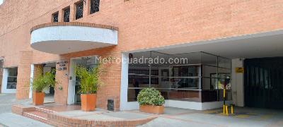 Apartamento de 3 alcobas en venta en Chico Central, Bogotá, 95 m² · foto 15 de 17