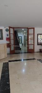 Apartamento de 3 alcobas en venta en Chico Central, Bogotá, 95 m² · foto 3 de 17