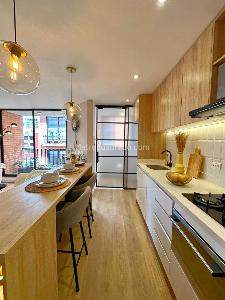 Apartamento de 2 alcobas en venta en Chico Parque De La 93, Bogotá, 72 m² · foto 10 de 14