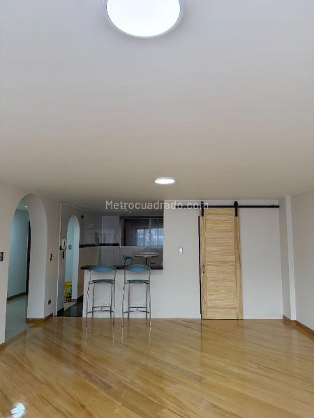 Piso – Bogotá, Chicó Lago - Vista 2