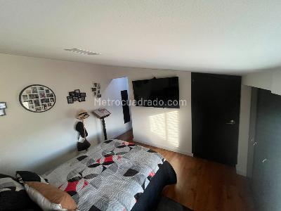 Apartamento de 4 alcobas en venta en Hayuelos, Bogotá, 94 m² · foto 11 de 16