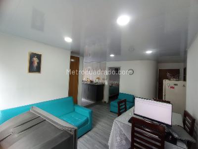 Casa de 2 alcobas en venta en Sagrado Corazon, Bogotá, 90 m² · foto 7 de 20
