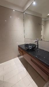 Apartamento de 3 alcobas en venta en Los Rosales, Bogotá, 133 m² · foto 13 de 20