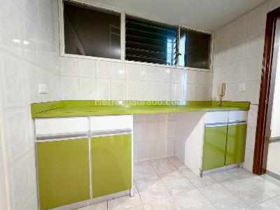 Apartamento en venta en Las Rosales, Bogotá · foto 14 de 20