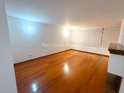 Apartamento en venta en Las Rosales, Bogotá · foto 17 de 20