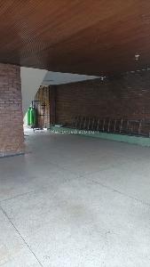 Casa de 5 alcobas en venta en Normandia, Bogotá, 292 m² · foto 6 de 6