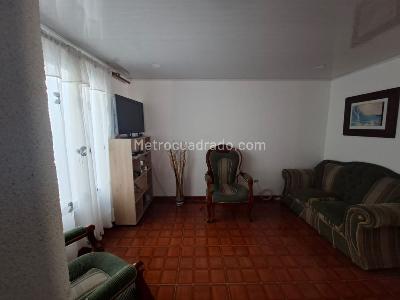 Casa de 5 alcobas en venta en Madelena Ii, Bogotá, 180 m² · foto 6 de 20