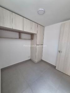 Apartamento de 3 alcobas en venta en El Porvenir, Rionegro, 52 m² · foto 8 de 20