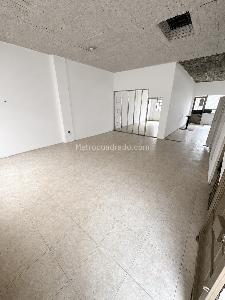 Casa de 5 alcobas en venta en Villa Paola, Funza, 392 m² · foto 2 de 20