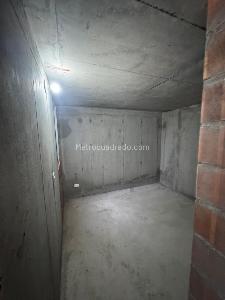 Apartamento de 3 alcobas en venta en Bucaros, Bello, 50 m² · foto 2 de 9