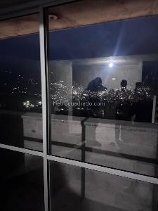 Apartamento de 3 alcobas en venta en Bucaros, Bello, 50 m² · foto 9 de 9