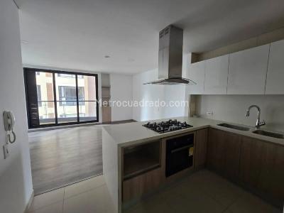Apartamento en venta en Portales Del Norte, Bogotá · foto 14 de 18
