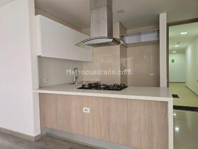 Apartamento en venta en Portales Del Norte, Bogotá · foto 9 de 18