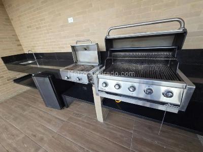 Apartamento en venta en Portales Del Norte, Bogotá · foto 10 de 18