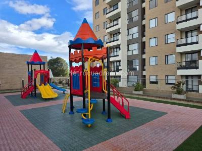 Apartamento en venta en Portales Del Norte, Bogotá · foto 16 de 18