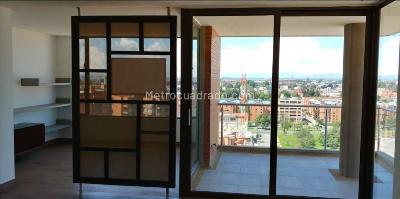 Apartamento en venta en Ciudad Salitre, Bogotá · foto 3 de 8
