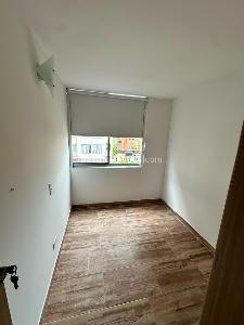 Apartamento de 3 alcobas en arriendo en Pinar De Suba, Bogotá, 45 m² · foto 4 de 10