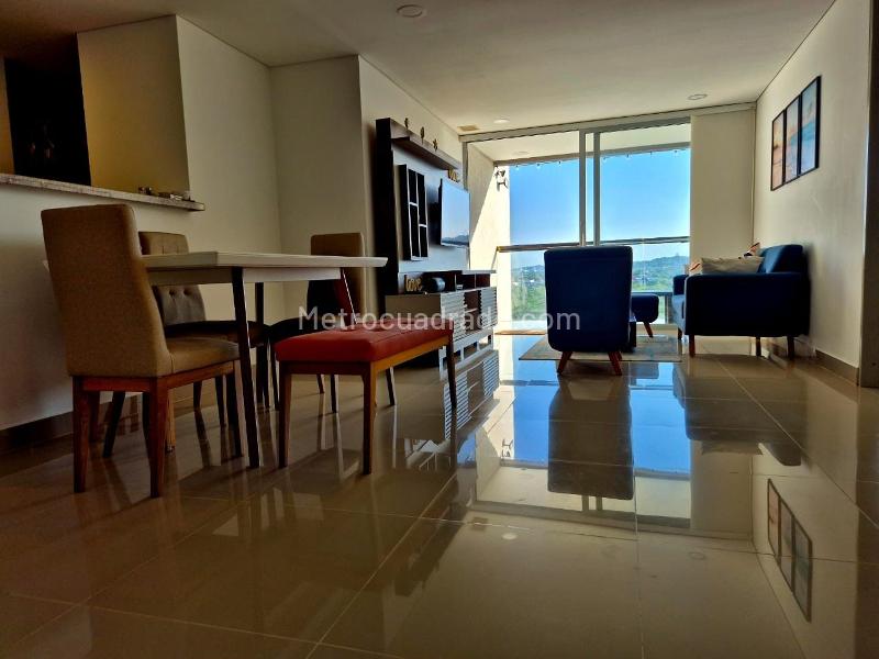 Piso – Bogotá, Chicó Lago - Más