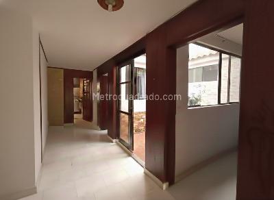 Apartamento en venta en Santa Teresita, Medellín · foto 8 de 18