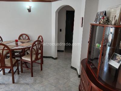 Apartamento de 3 alcobas en venta en Mirandela 1, Bogotá, 79 m² · foto 4 de 15
