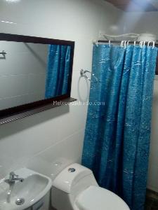 Casa de 5 alcobas en venta en Santandersito, Bogotá, 348 m² · foto 13 de 20