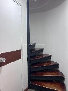 Apartamento de 2 alcobas en venta en Chapinero Rosales, Bogotá, 77 m² · foto 11 de 20