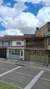 Casa en venta en Villa Mayor, Bogotá · foto 3 de 20