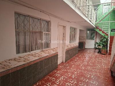 Casa en venta en Fontibon Bersalles, Bogotá · foto 2 de 20