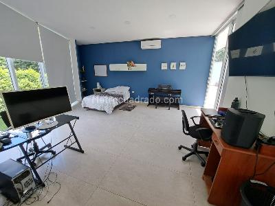 Casa de 5 alcobas en venta en El Cairo, Villavicencio, 1450 m² · foto 13 de 20