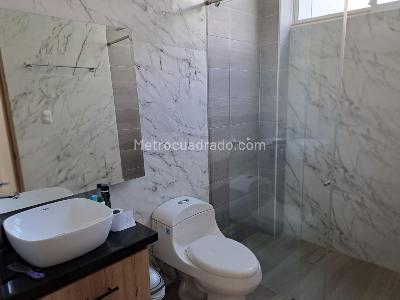 Casa de 5 alcobas en venta en El Cairo, Villavicencio, 1450 m² · foto 14 de 20