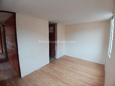 Apartamento de 3 alcobas en venta en Oasis, Soacha, 48 m² · foto 12 de 20