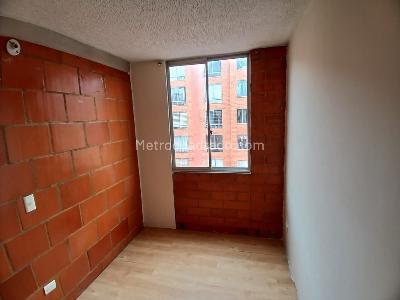 Apartamento de 3 alcobas en venta en Oasis, Soacha, 48 m² · foto 20 de 20