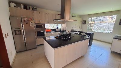 Casa de 3 alcobas en venta en Chuntame, Cajicá, 219 m² · foto 3 de 20