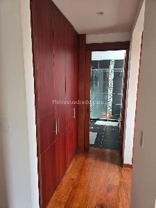 Casa de 3 alcobas en venta en Chuntame, Cajicá, 219 m² · foto 16 de 20