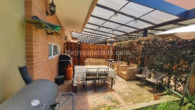 Casa de 3 alcobas en venta en Chuntame, Cajicá, 219 m² · foto 19 de 20
