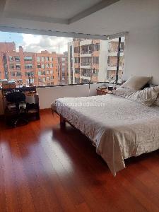 Apartamento de 4 alcobas en venta en Buganvilla Multicentro, Bogotá, 274 m² · foto 17 de 20
