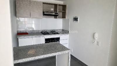 Apartamento de 3 alcobas en venta en Milan (Barrancas), Bogotá, 72 m² · foto 2 de 15