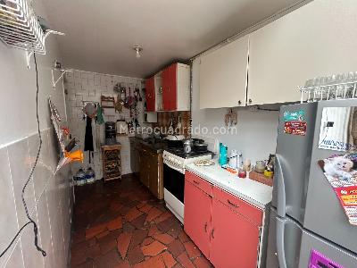 Casa en venta en La Alborada Cerca A Cafam De La Floresta, Bogotá · foto 5 de 18