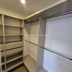 Apartamento de 3 alcobas en venta en El Poblado, Medellín, 122 m² · foto 11 de 20