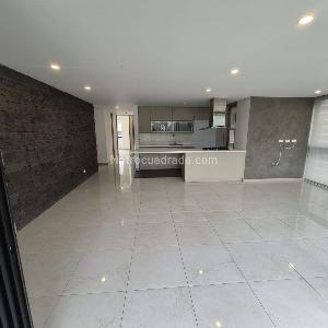 Apartamento de 3 alcobas en venta en El Poblado, Medellín, 122 m² · foto 4 de 20