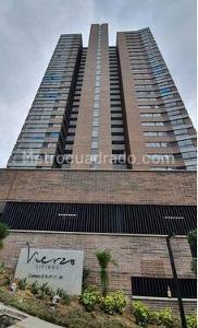 Apartamento de 3 alcobas en venta en El Poblado, Medellín, 122 m² · foto 6 de 20
