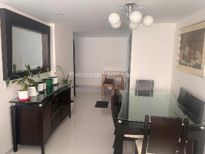 Apartamento en venta en Polo Club, Bogotá · foto 2 de 13