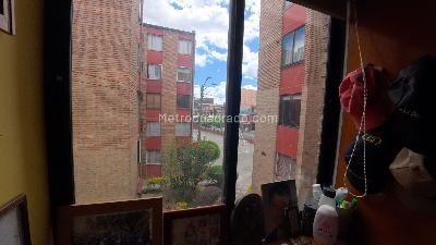 Apartamento de 2 alcobas en venta en Ciudad Kennedy Central, Bogotá, 49 m² · foto 10 de 18