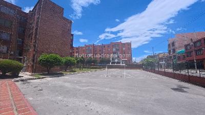 Apartamento de 2 alcobas en venta en Ciudad Kennedy Central, Bogotá, 49 m² · foto 14 de 18