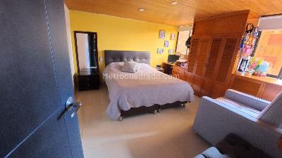 Apartamento de 2 alcobas en venta en Ciudad Kennedy Central, Bogotá, 49 m² · foto 8 de 18