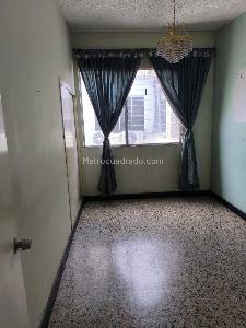 Apartamento de 5 alcobas en venta en Antiguo Campestre, Bucaramanga, 119 m² · foto 5 de 10